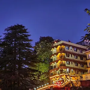 Hotel Taj Palace By Kalra Hospitality Near Mall Road