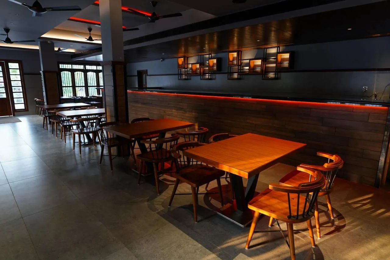 Hotel Heritage Plaza Kottayam